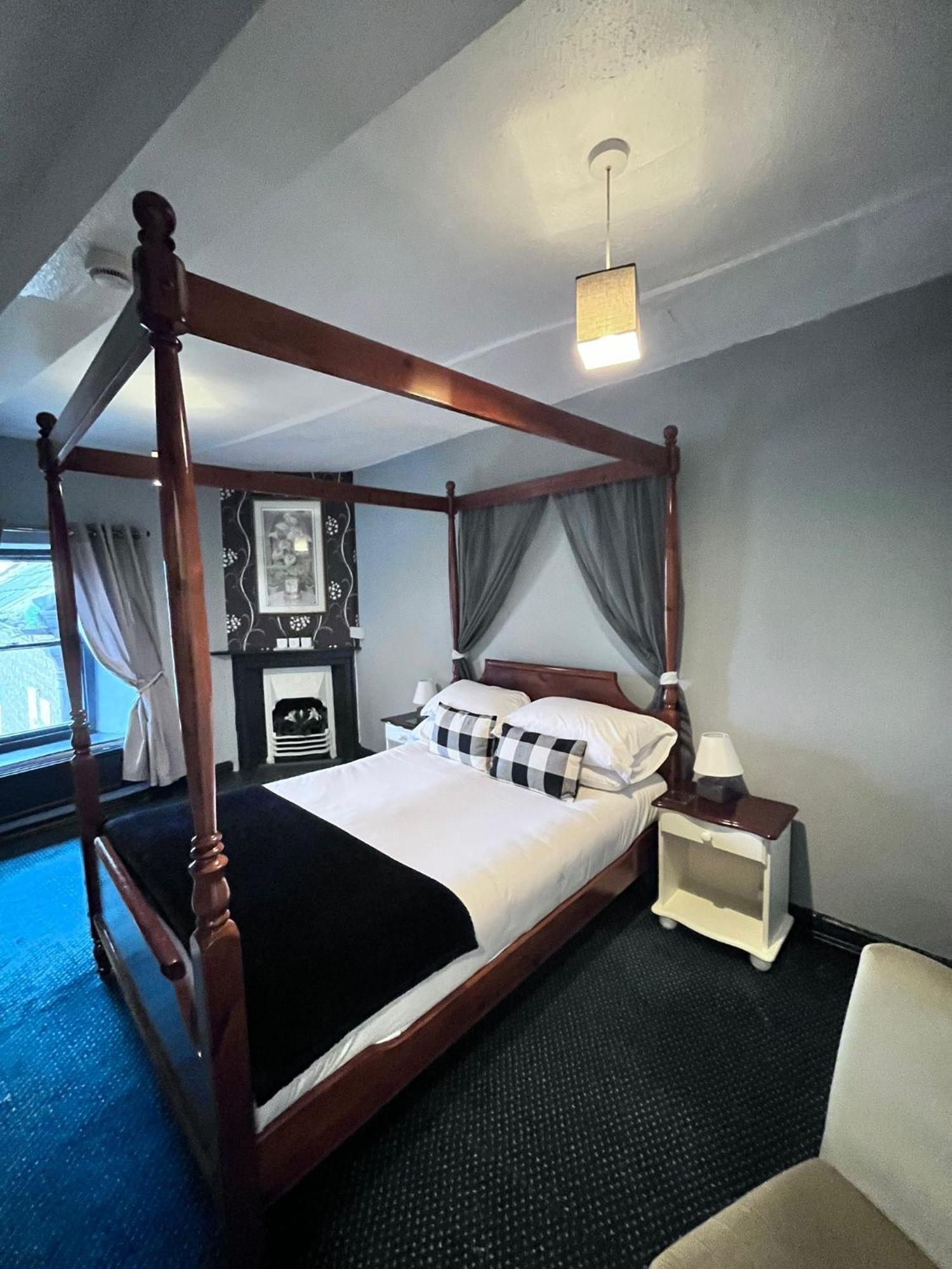 Black Bull Hotel Reeth Eksteriør billede